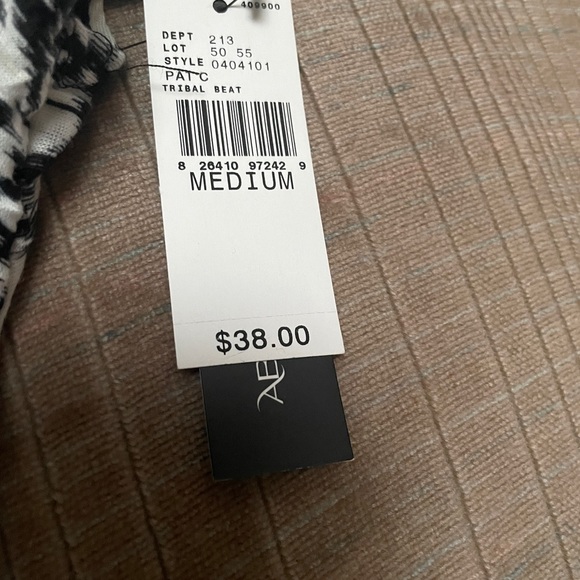 🆕 AB Studio Embellished top - Picture 6 of 6